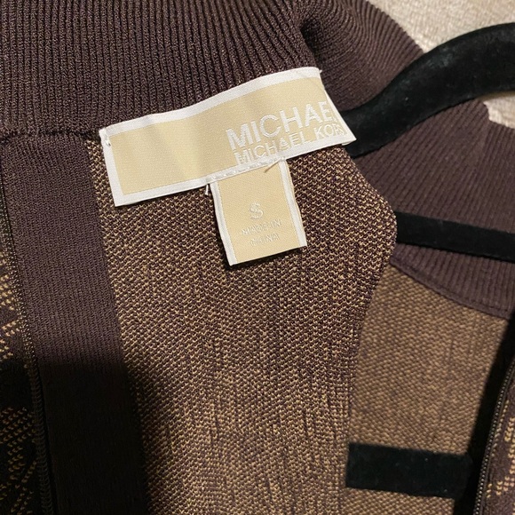 Michael Kors Logo Jacquard Sweater Dress - Picture 4 of 4